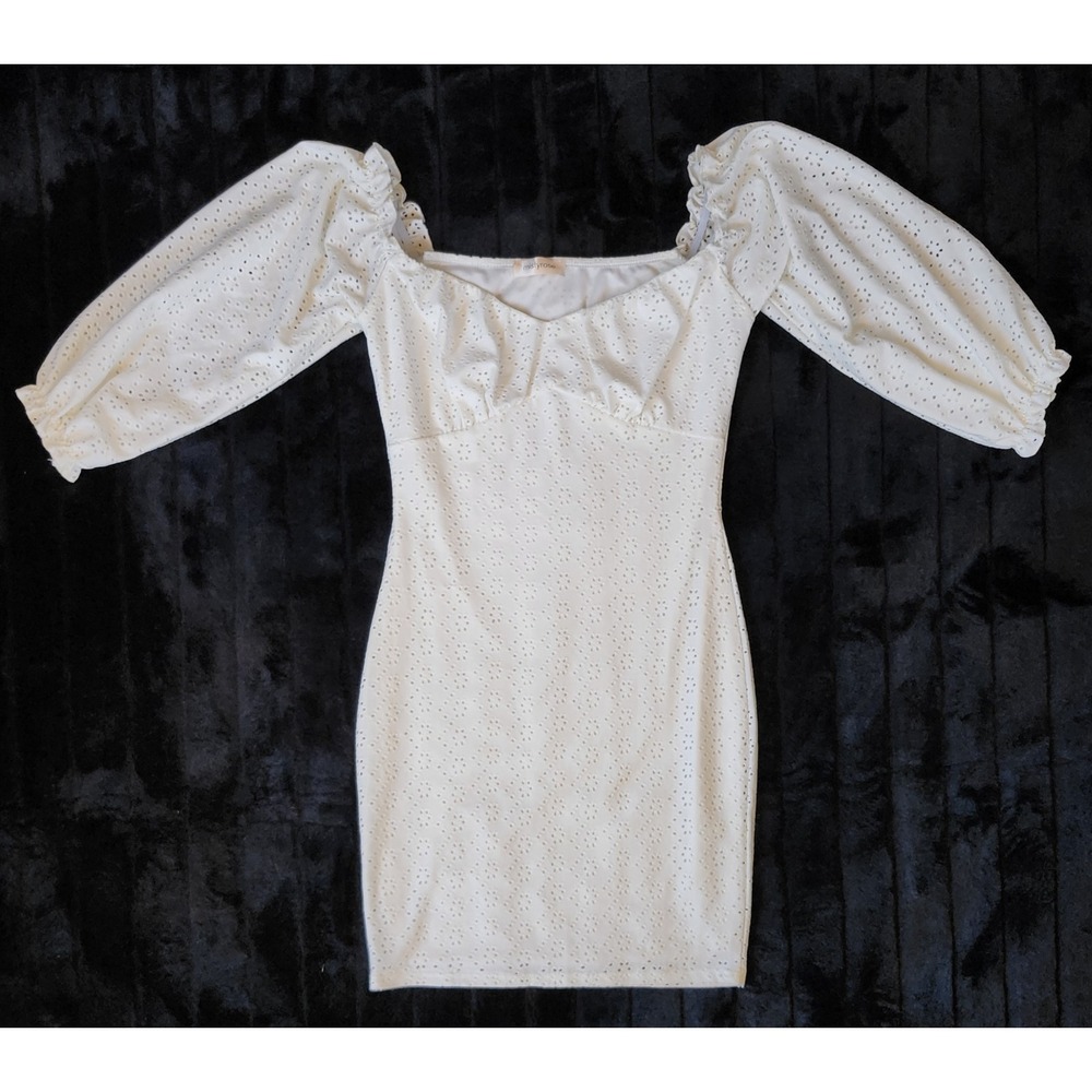 Misty Rose Sleeved White Bodycon Dress  Size Small Made In The USA Rn#162644